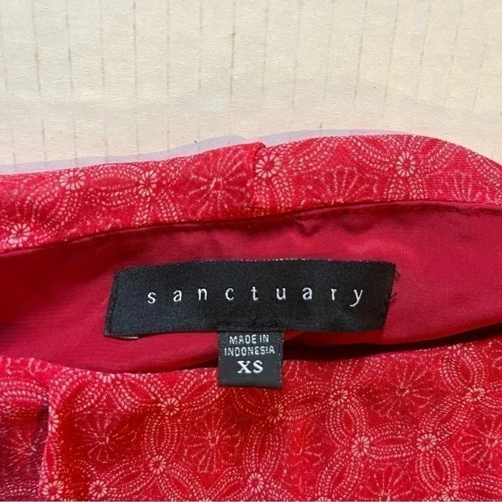 Sanctuary mini dress, size XS (red with subtle print) - Picture 6 of 6